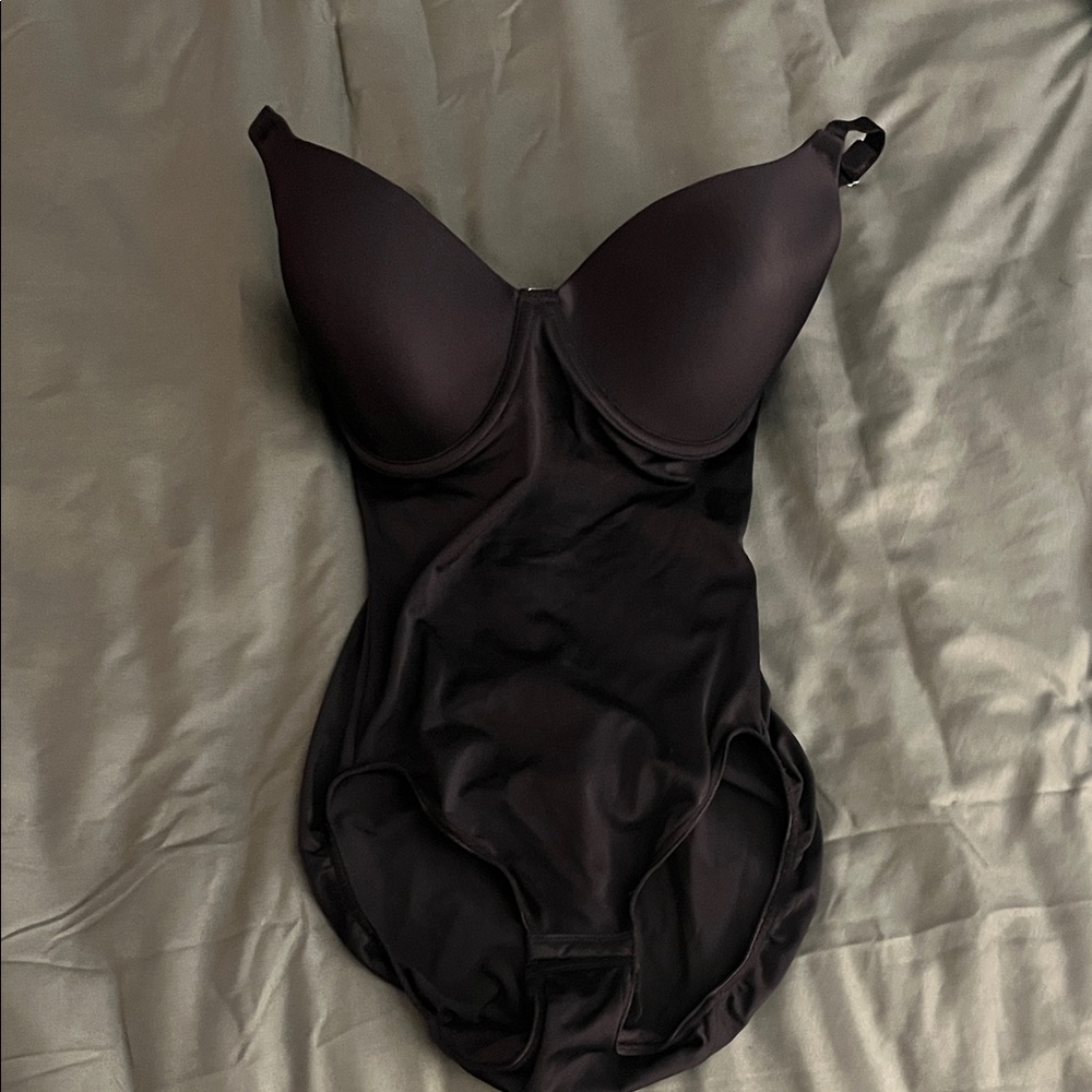 Flexees Elegant Black Shapewear